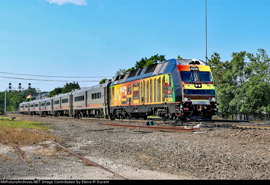 NJT 4508 on train 1249